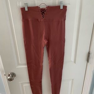 Fabletics seamless ribbed leggings Medium